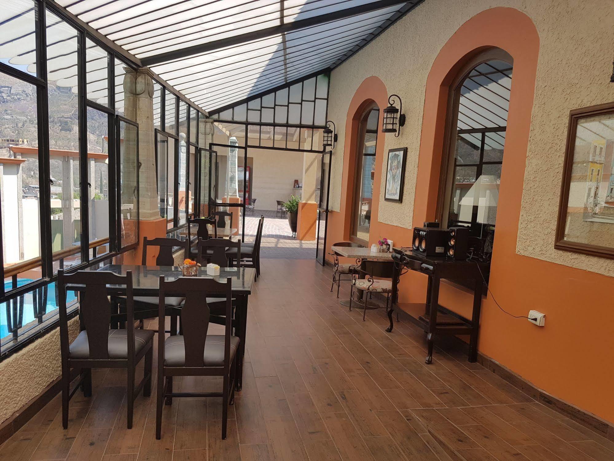 Hotel Paseo De La Presa Guanajuato Exterior foto